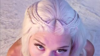 Ginger ASMR – Daenerys Targaryen Bends The Knee