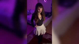 JesterSlut – Landlord Roleplay 18yo Altgirl With Stripping