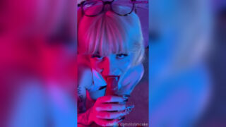 Lilslimcake – Teen Office Whore Sneak Fucks Her Co Worker Facial
