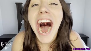 NataliaLeo – Teeth Fetish