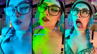 Sc0rpionom – Ruby Faceporn